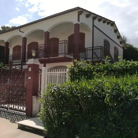 Residenza Giaconino Semesterbostad